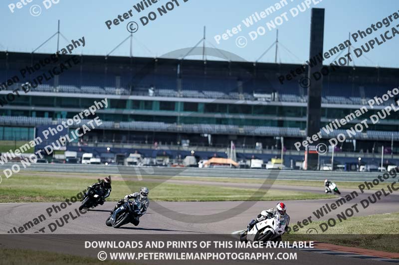 Rockingham no limits trackday;enduro digital images;event digital images;eventdigitalimages;no limits trackdays;peter wileman photography;racing digital images;rockingham raceway northamptonshire;rockingham trackday photographs;trackday digital images;trackday photos